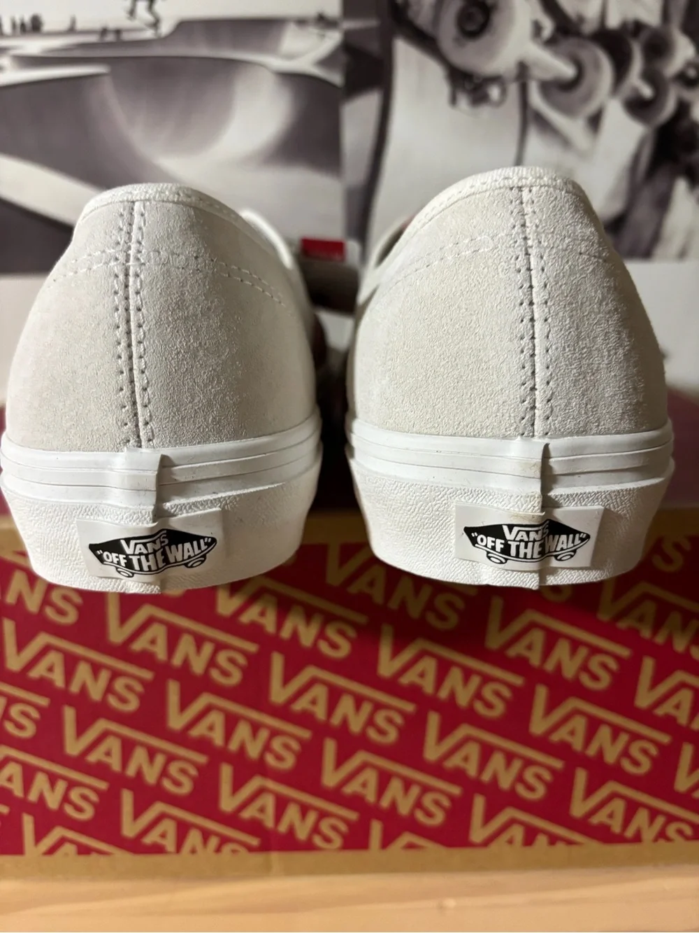 Vans Authentic Pig Suede sz 9.5 Men’s 11.0 Woman